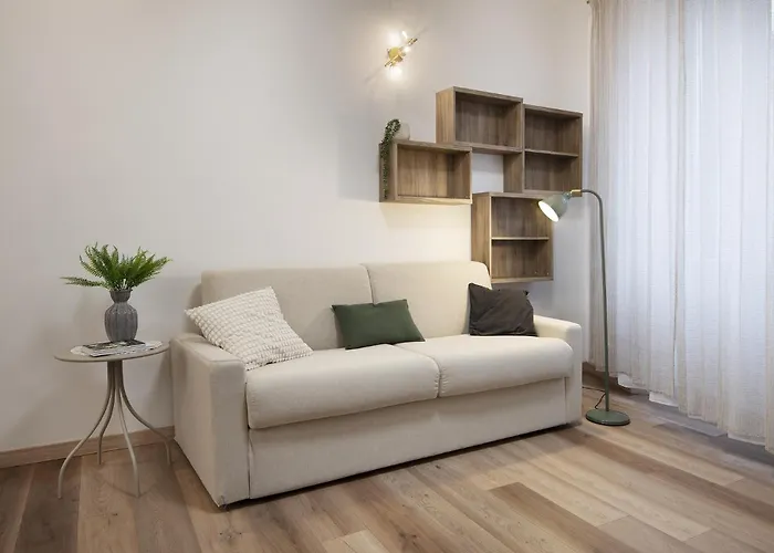 Apartment Maison Milanese - Piazza Cinque Giornate & Duomo Milan